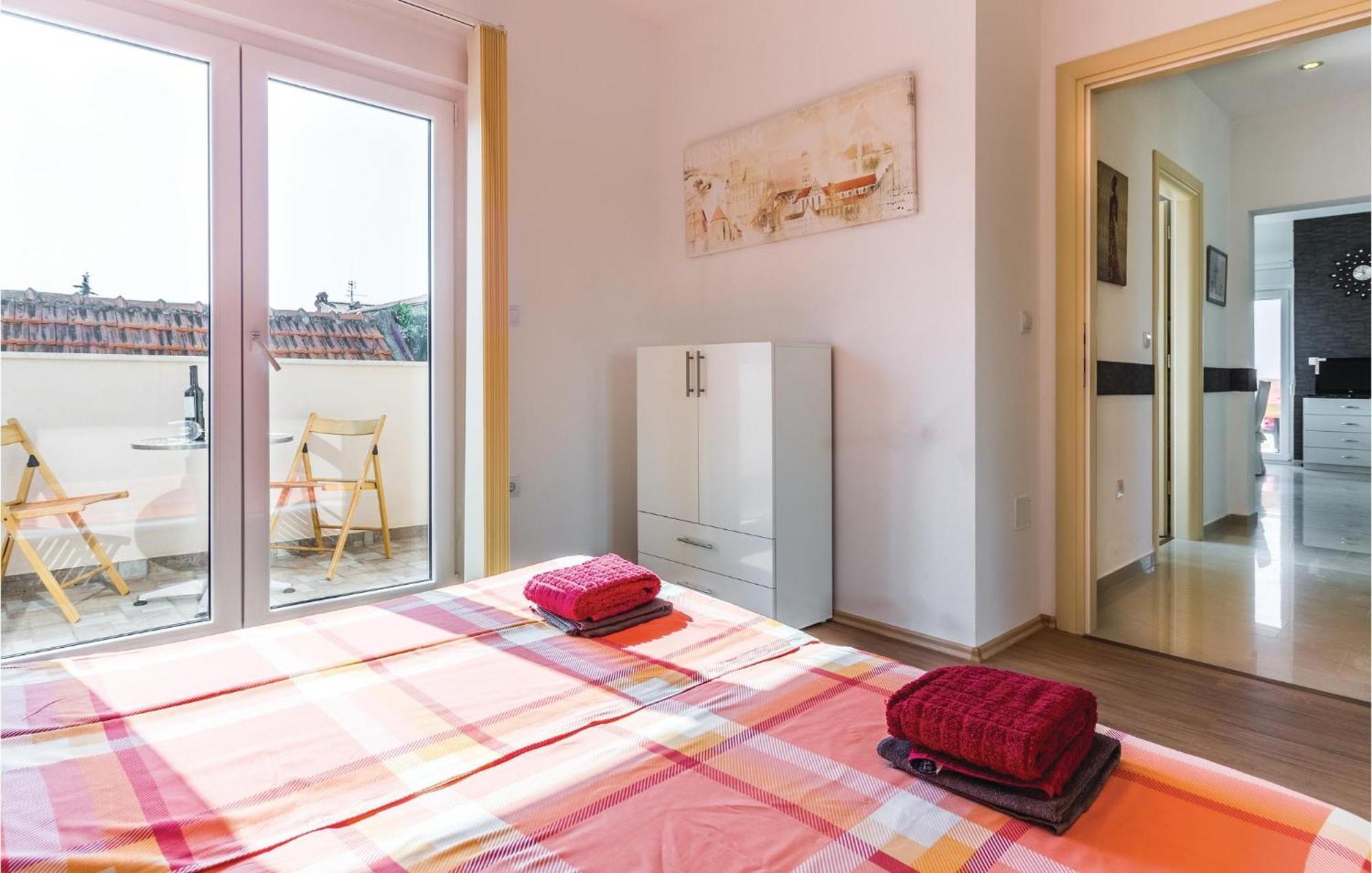 Stunning Apartment In Fazana With House Sea View 외부 사진